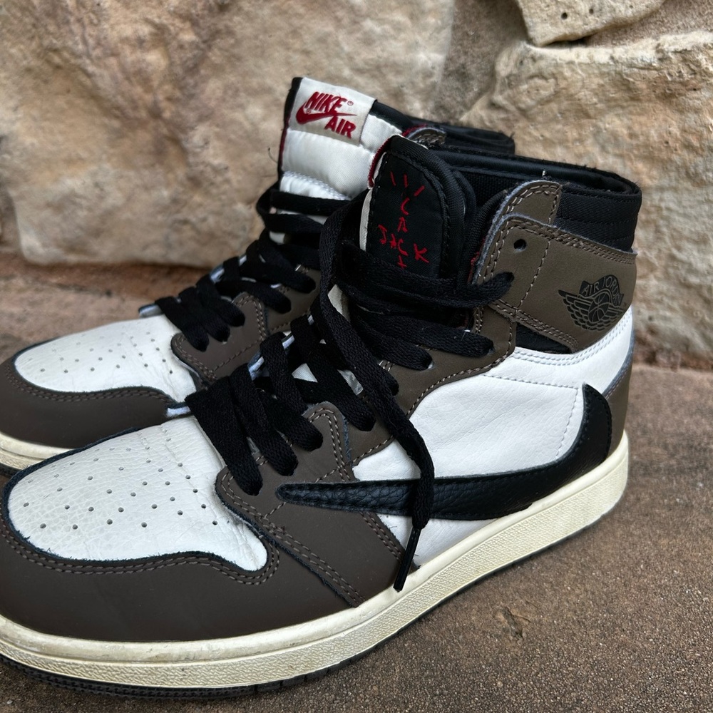 Nike Air Jordan I High  X Travis Scott
